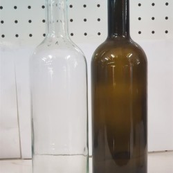 ΜΠΟΥΚΑΛΙ 750 ml  ΚΡΑΣΙΟΥ LEGGERA (ΛΕΥΚΟ - ΠΡΑΣΙΝΟ )